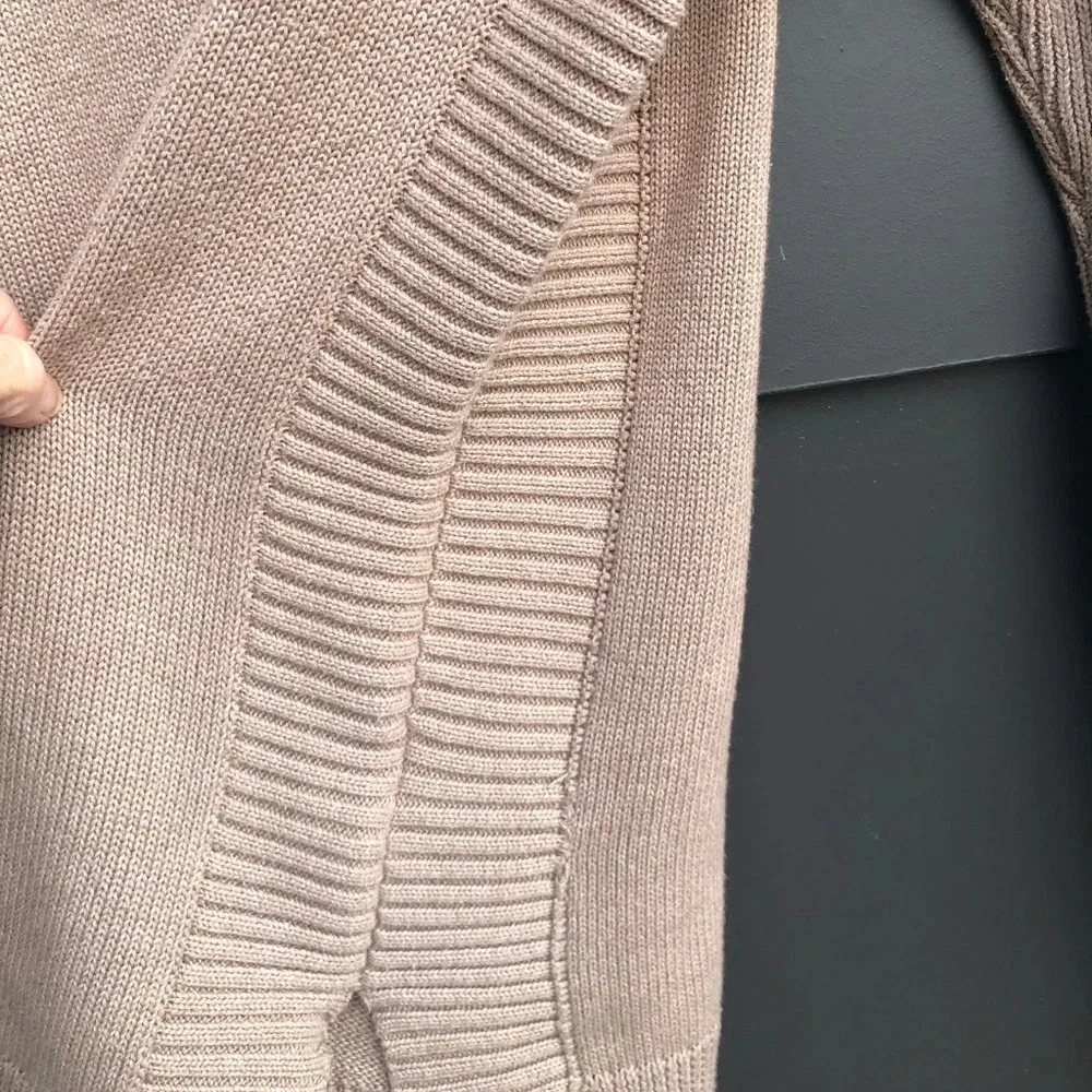 Tahari Rollneck Cotton Mix Sweater with side ribbing feature - S - Picture 3 of 6